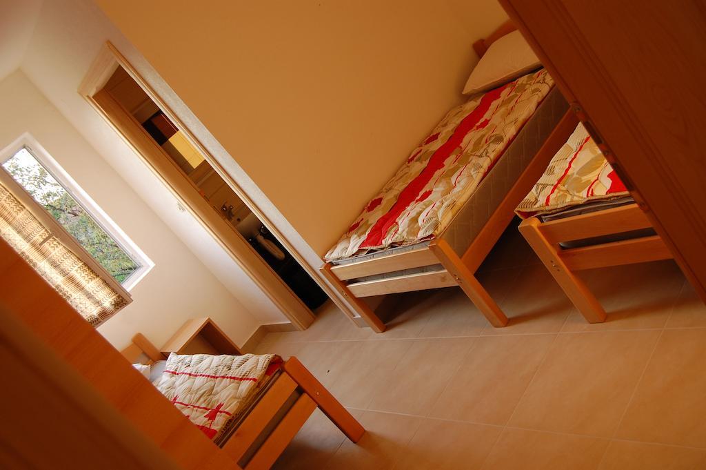 Guesthouse Panna Maria Medjugorje Phòng bức ảnh